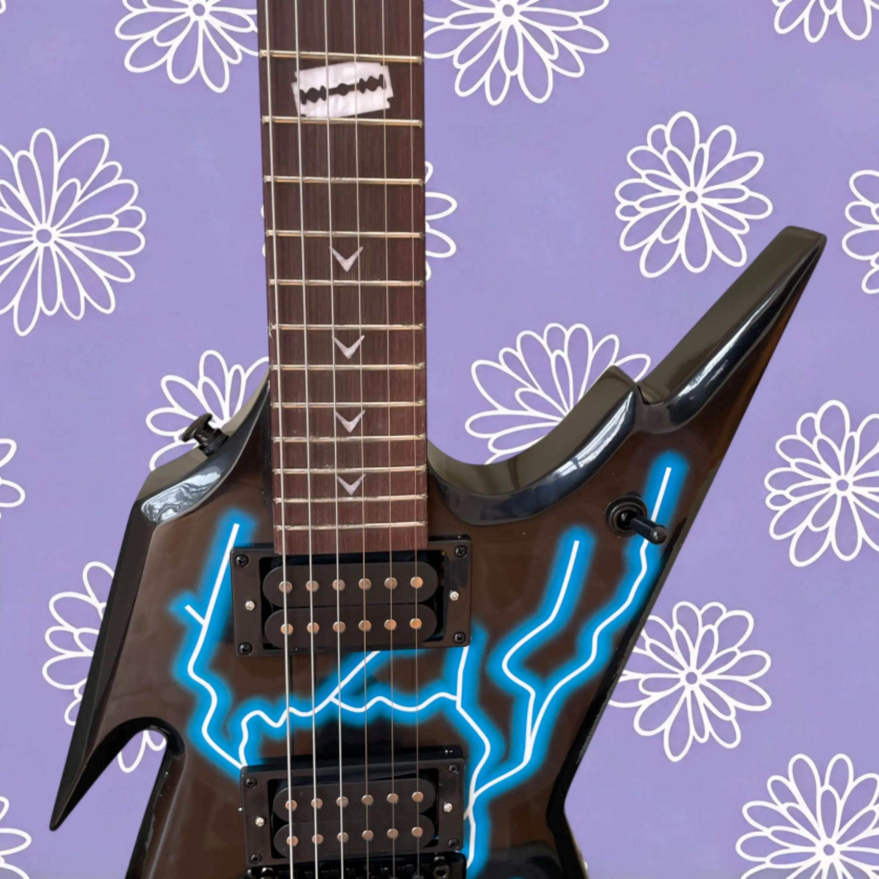 Black Glossy Electric Guitar With Bright Blue Artistic Paint Design,22-Fret Rosewood Fingerboard Guitars,Sturdy Durable Guitarra