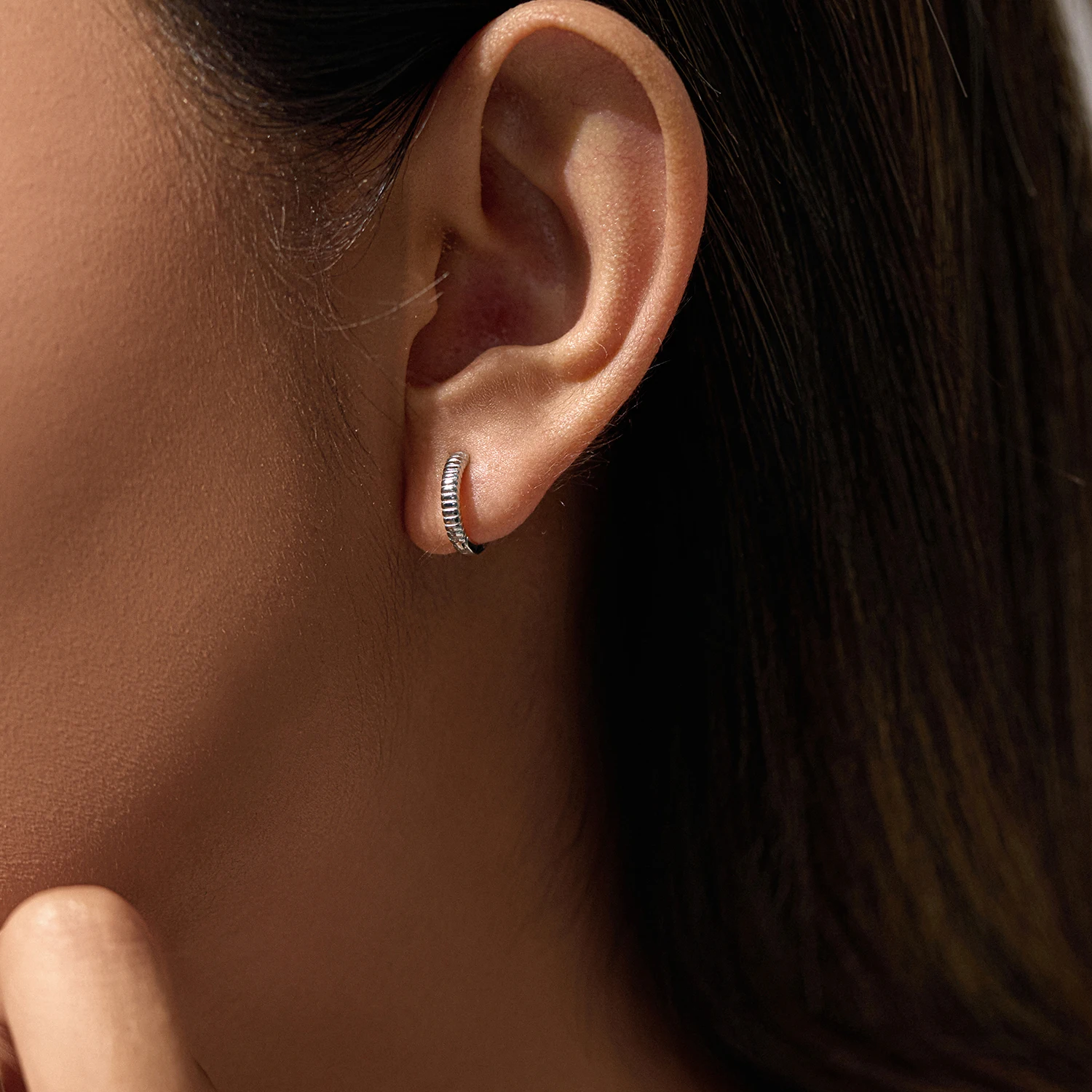 MODIAN S925 Sterling Silver Minimalist Geometric Ribbed Hoop Earrings Fine Jewelry Accessories for Women Daily Wear