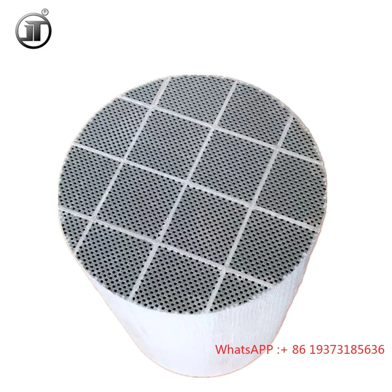 فلتر متراصة السيراميك DPF SCR محفز ثلاثي الاتجاه حدد تخفيض المحفز لنظام العادم #3