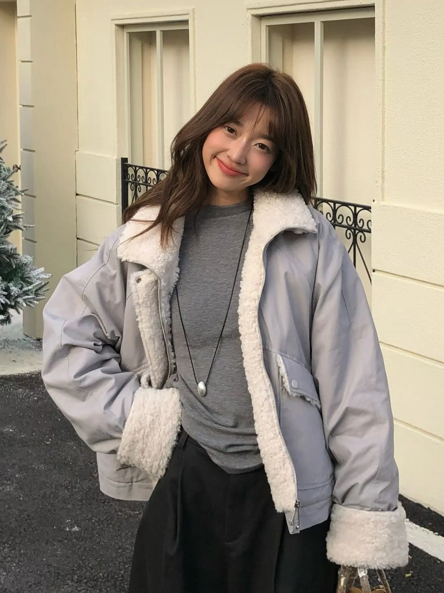 

Корейский Sle, осенне-зимний свободный теплый женский хлопковый воротник с мехом ягненка, верхняя одежда, милая возрастная маленькая ...