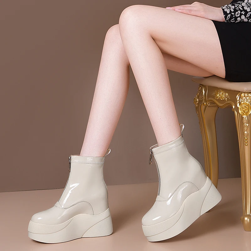 

2025 New Mirror Surface Women Boots Genuine Leather Chelsea Platform Boots Autumn Shoes