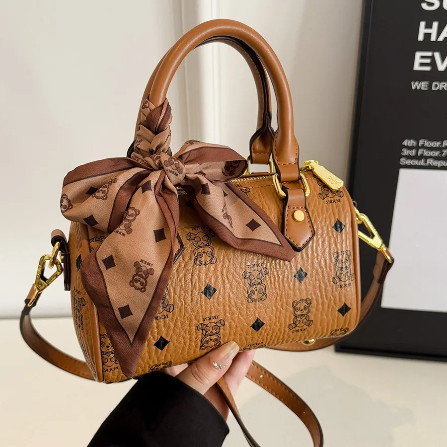 

Новая винтажная женская сумка через плечо 2025 года, универсальная сумка через плечо с верхней ручкой, шикарная сумка в стиле ретро, элегантная и практичная ​