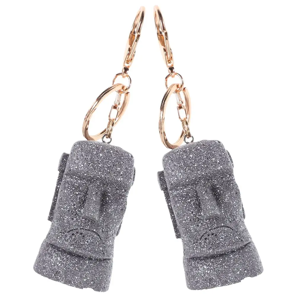 

2pcs Moai Stone Statue Keychains Durable Resin Metal Unique Design Keyring Ornaments Women Keys Wallet Purse Charm Accessories