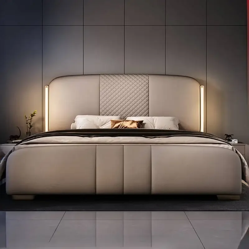 

Customizable Wood Tall Headboard Bed Frame Double European Style Modern