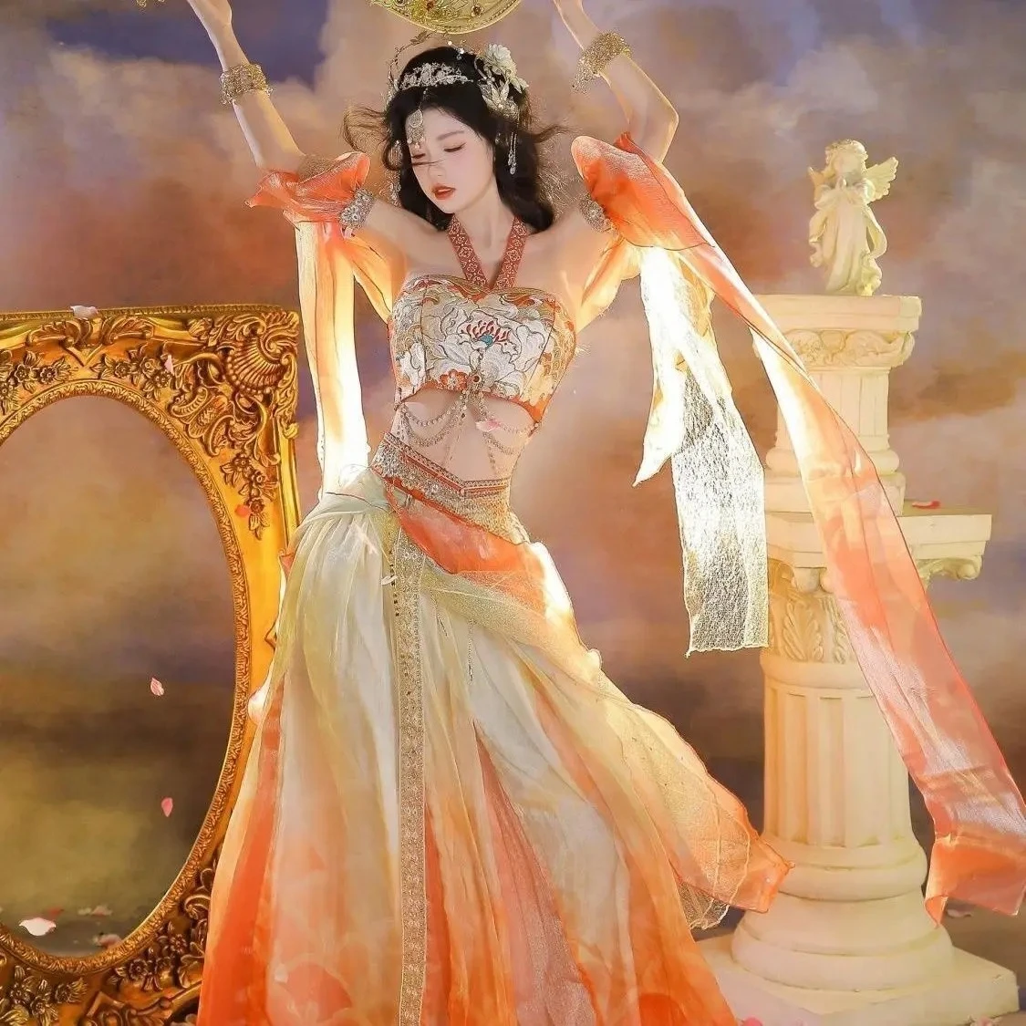 2026 جديد الحرير الأحمر كوي الأسماك الغريبة سحر تحلق الهندي آلهة حمالة هيزي تنورة السفر اطلاق النار فستان كلاسيكي راقصة #2