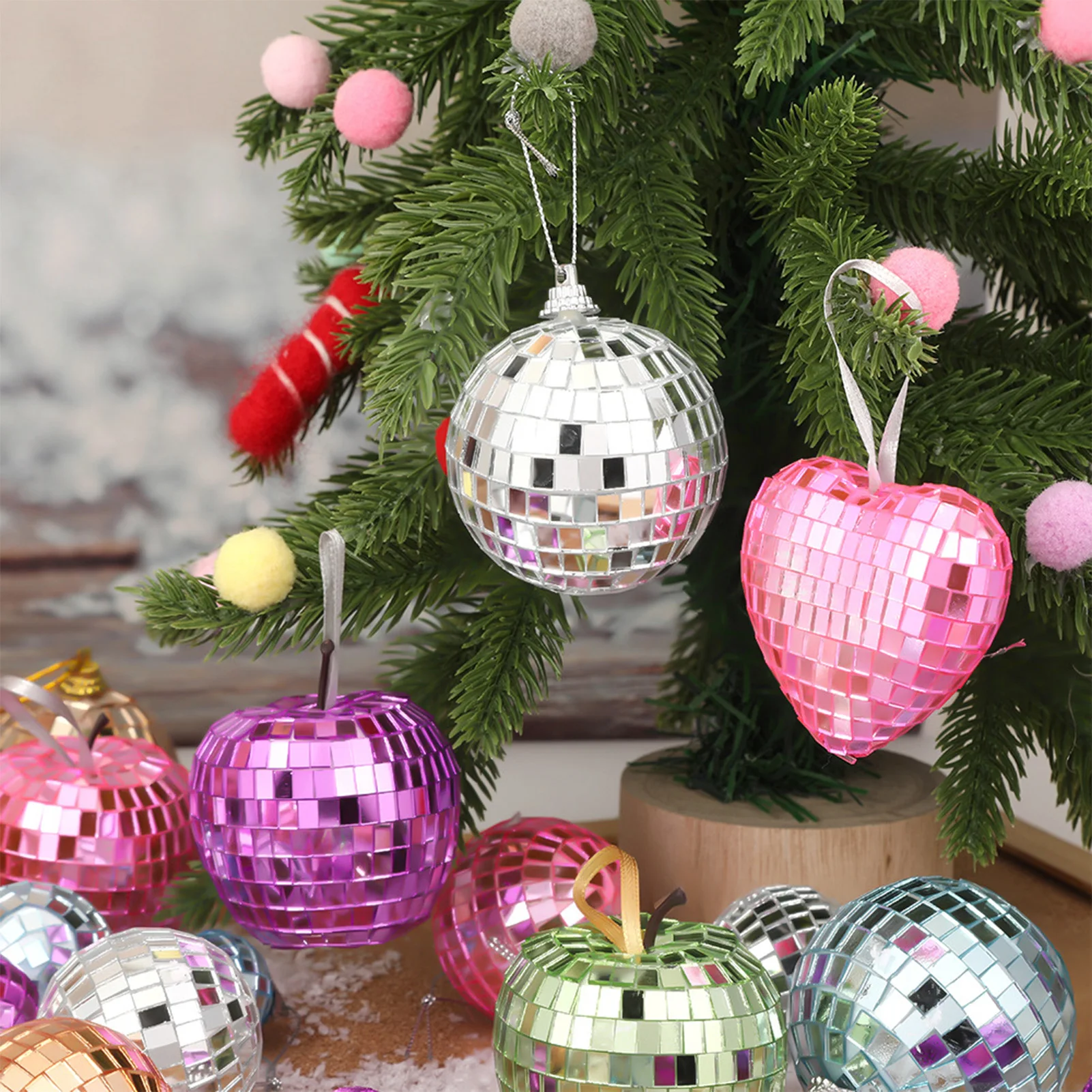 6PCS Christmas Tree Hanging Balls Enchanting Light Refraction Elegant Home Decoration Suitable for Weddings Engagements