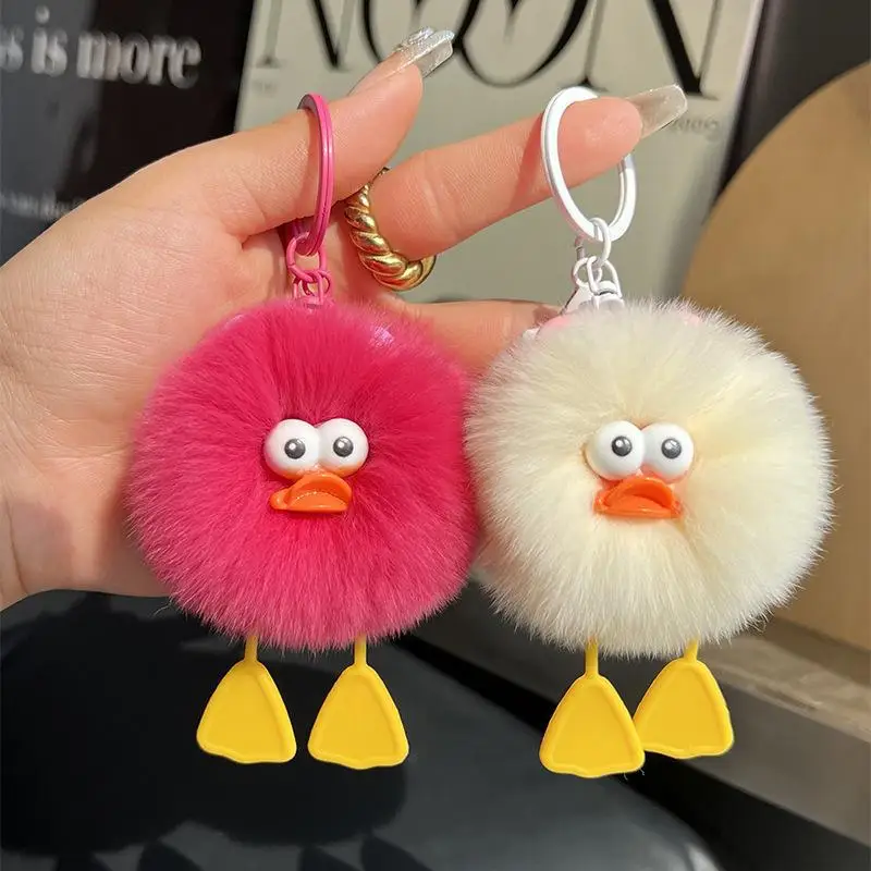 Niedlicher Flauschiger Enten-Pompon-Schlüsselanhänger aus Weichem Kunstfell, Kleiner Anhänger als Deko-Geschenk für Mädchen und Schülerinnen für den täglichen Gebrauch – Detail 3