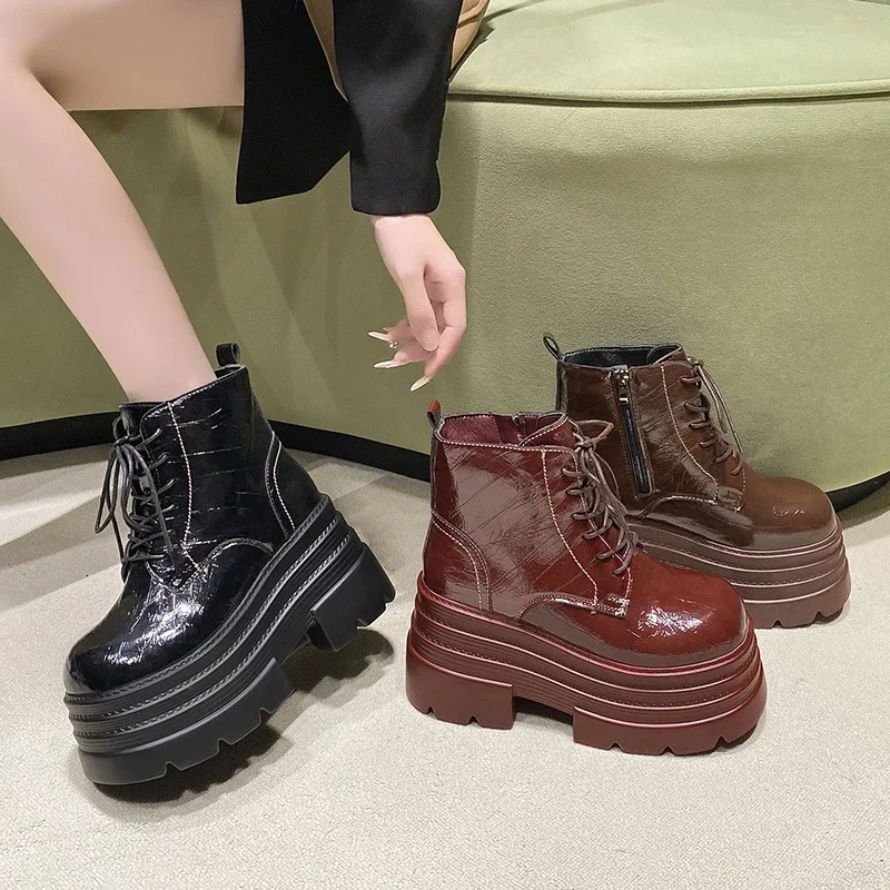 

Chunky High Platform Combat Boots for Women 2026 Winter Warm Plush Ankle Boots Woman Punk Thick Bottom Leather Shoes Botas Mujer