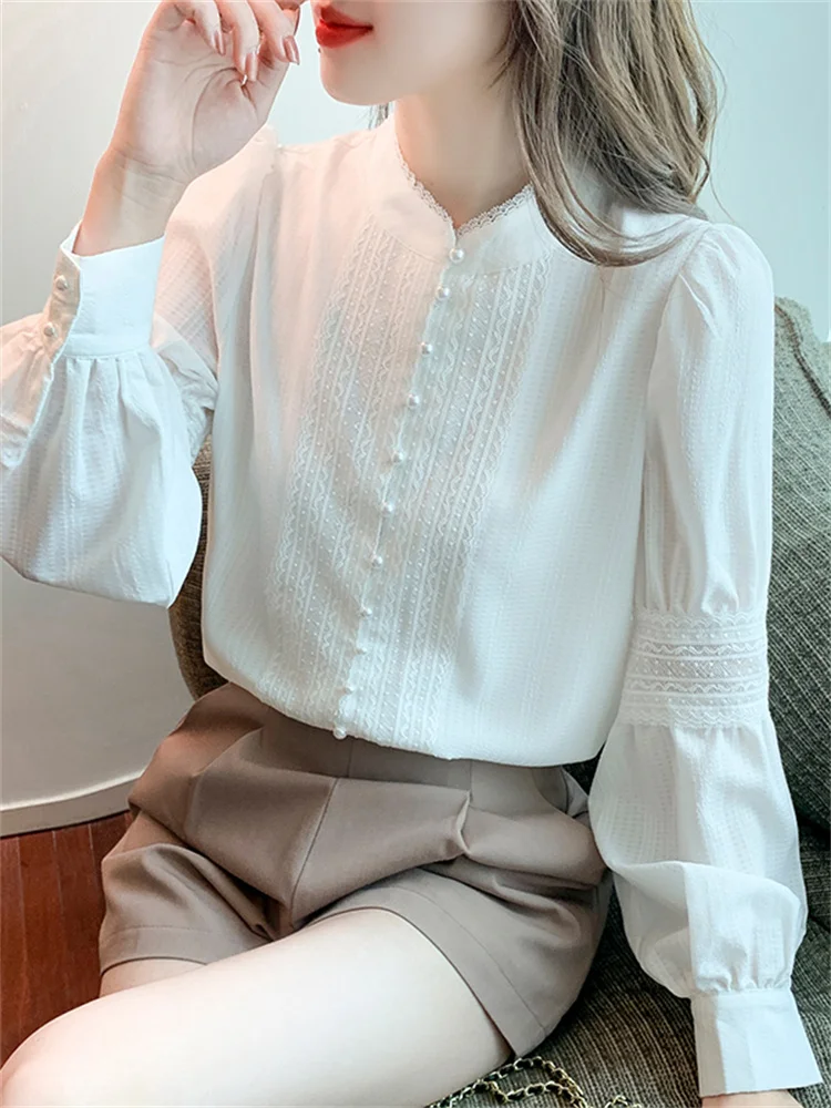 

Белая кружевная блузка с длинным рукавом для женщин: новая дизайнерская модель для весны и осени, модный топ в стиле «нежный ветер»