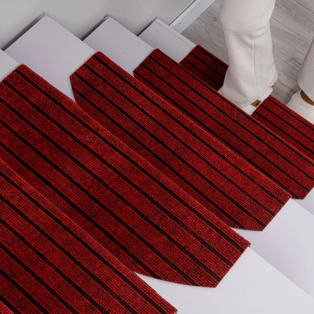 

Anti Slip Stair Tread Pad Self-adhesive Striped Carpet Tread Wear-resistant Step Cover Suitable for Stair Home Decoration