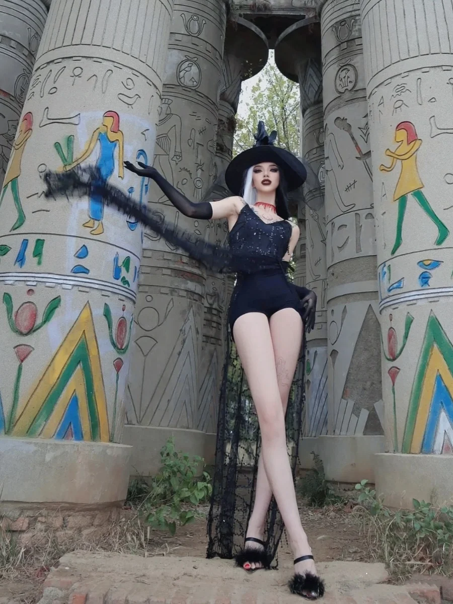 

Sexy Witch Performance Costume Bar DS loween ow off Long Skirt Strapl High Slit Glittering Polyester Dr