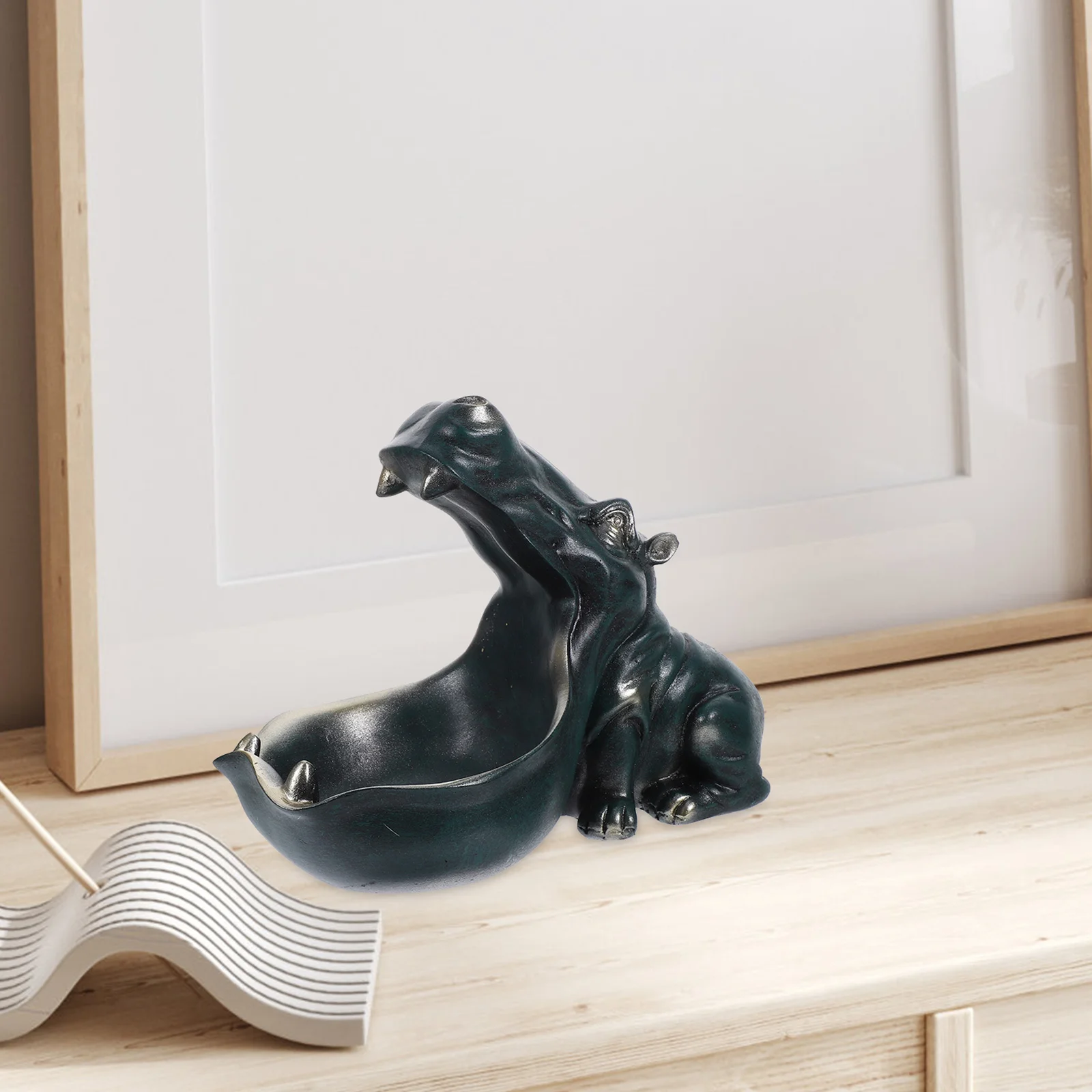 

Hippo Statue Resin Desktop Organizer for Keys Jewelry Candy Storage Decorative Tray Home Office Desk Decoration Unique Sculpture