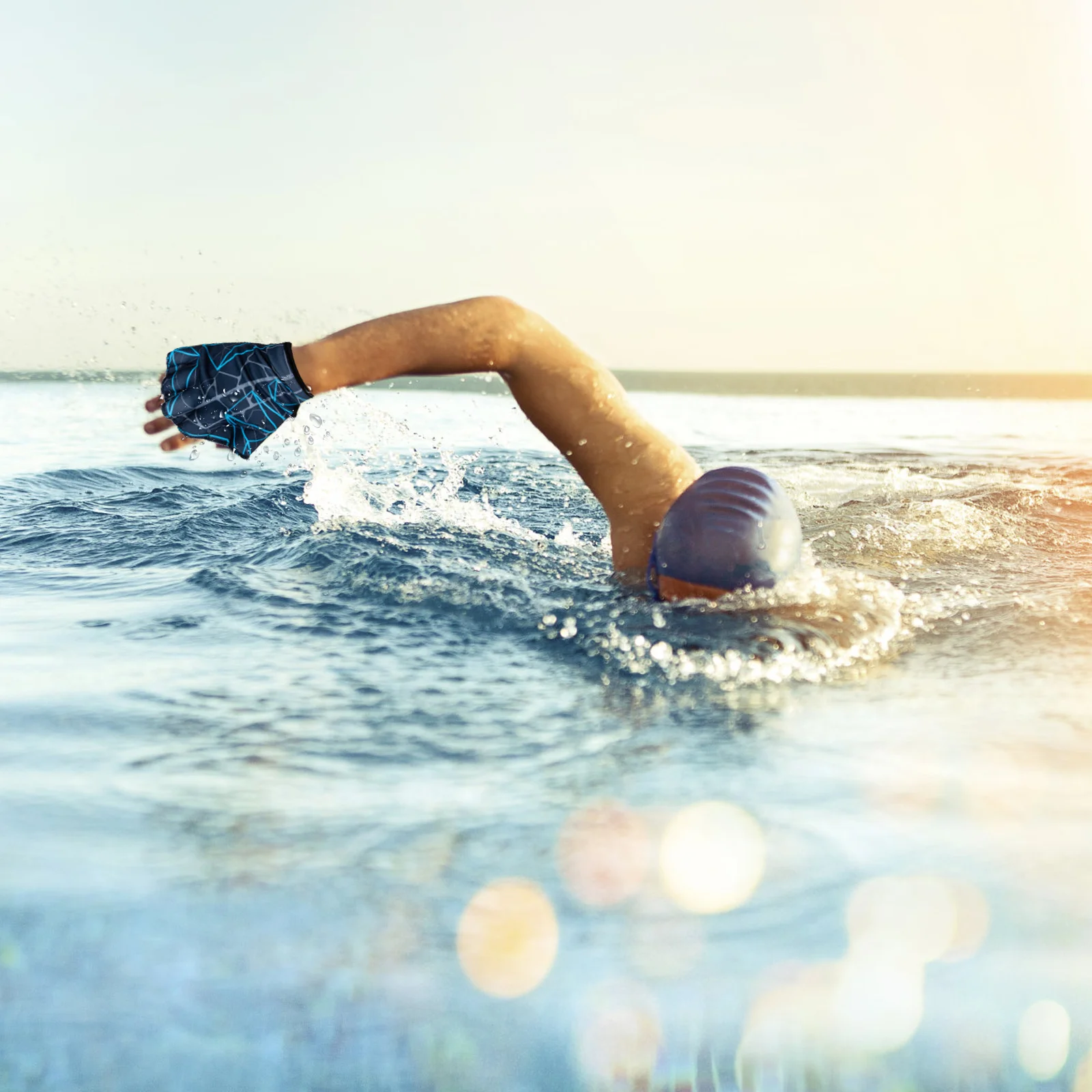 

1Pair Webbed Swim Gloves Premium Adjustable Water Resistance Gloves Swim Training Aquatic Fitness Equipment Swimming Props