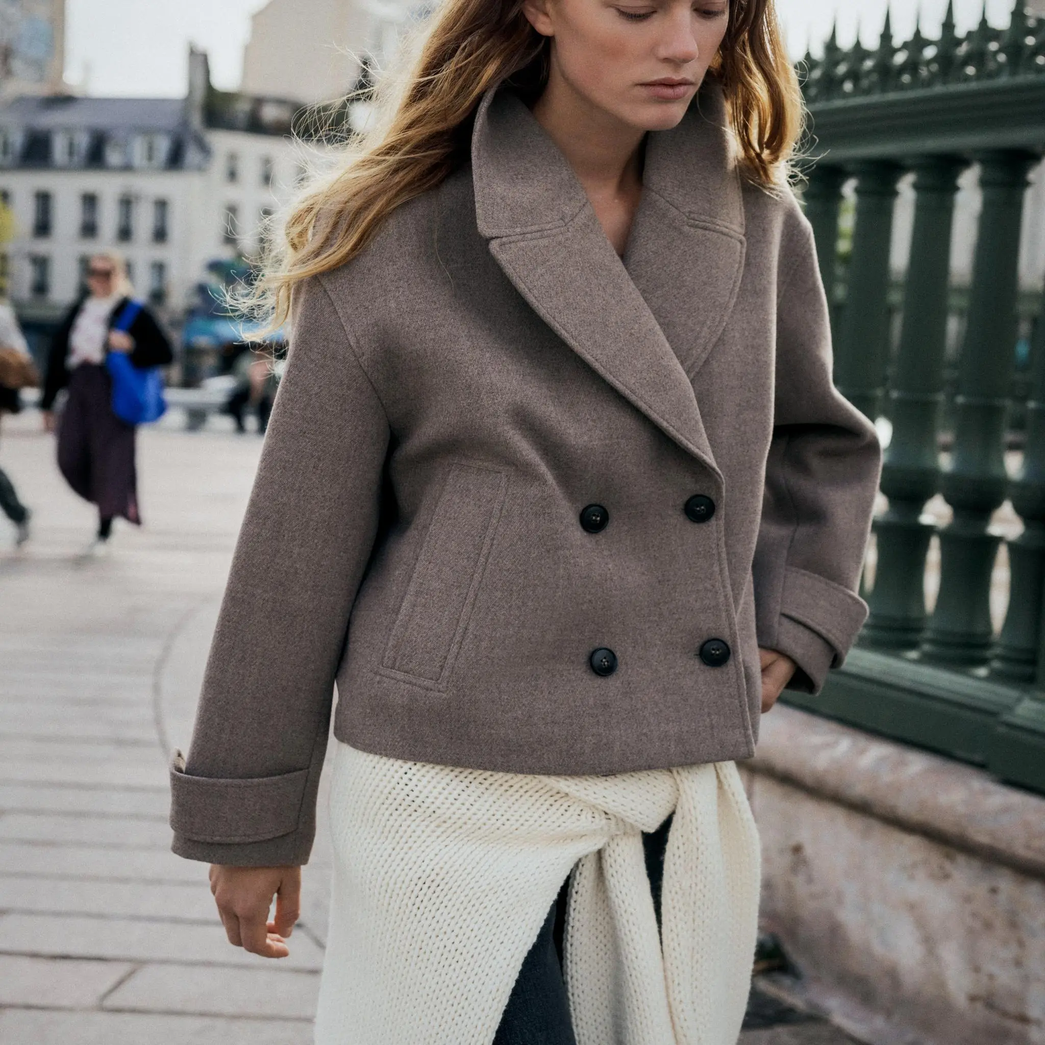 

Новое осеннее женское двубортное длинное пальто с отложным воротником Sve Jaet 30297, прямая трубка, повседневная одежда