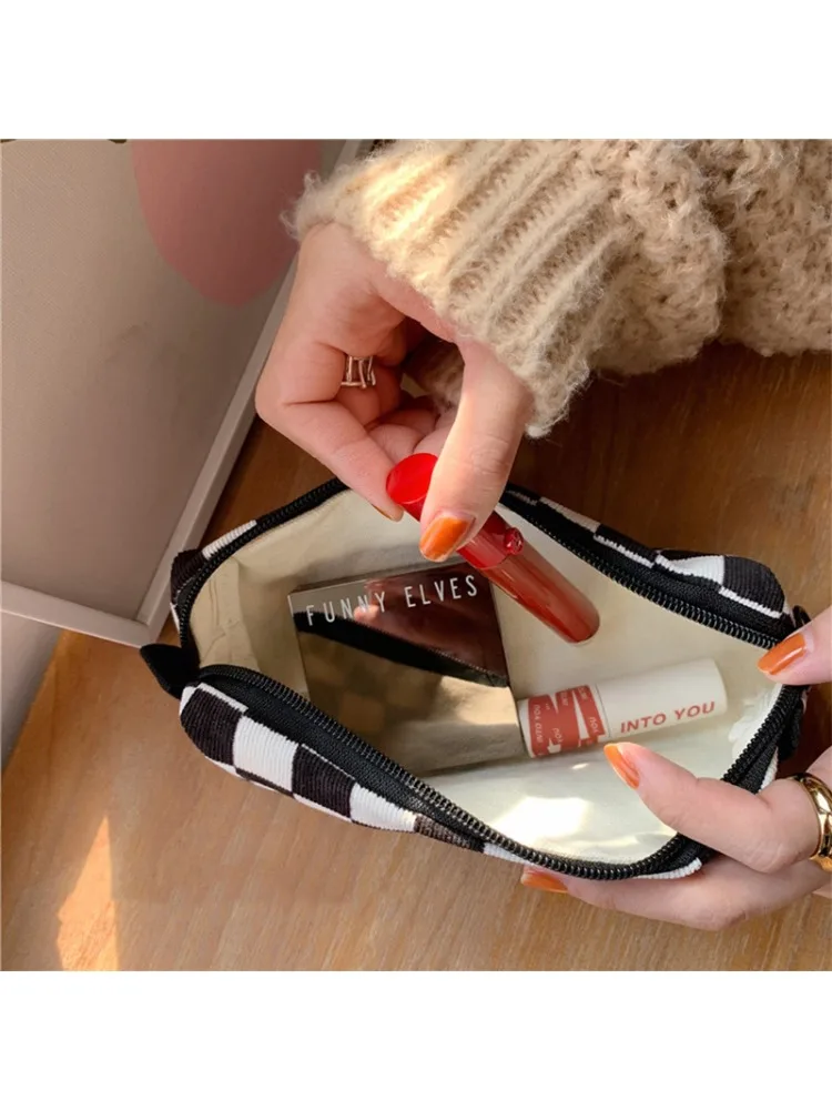 1PCS Pencil Case Retro Pencilcase Trousse Scolaire Corduroy Pen Case Estuche Lapices Kalemlik School Supplies Pencil Pouch