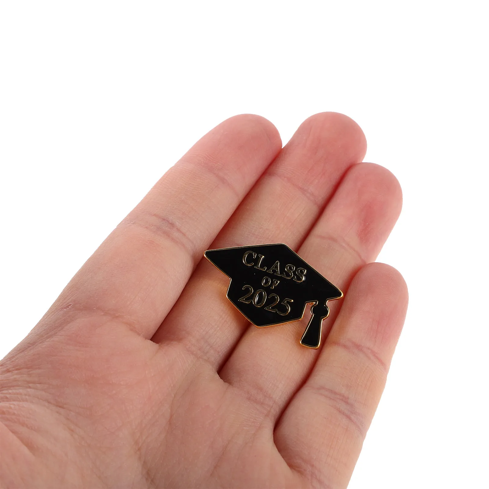 8Pcs Graduation Brooches Class of 2025 Grad Cap Badge Alloy Memorial Lapel Pin Academic Ceremony Keepsake Graduation Season