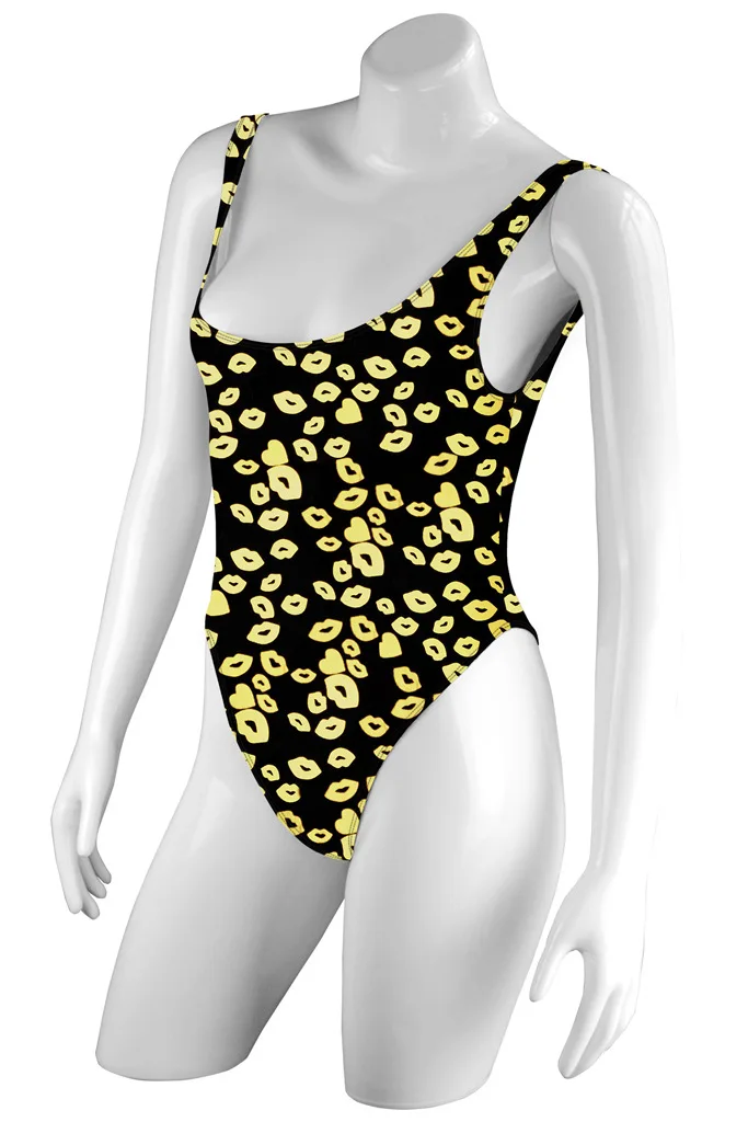 قمصان داخلية لامعة للنساء ملابس داخلية مثيرة عالية شوكة الشفاه قبلة مطبوعة نصف ملفوفة الأرداف القميص بذلة ملهى ليلي داخلية #5