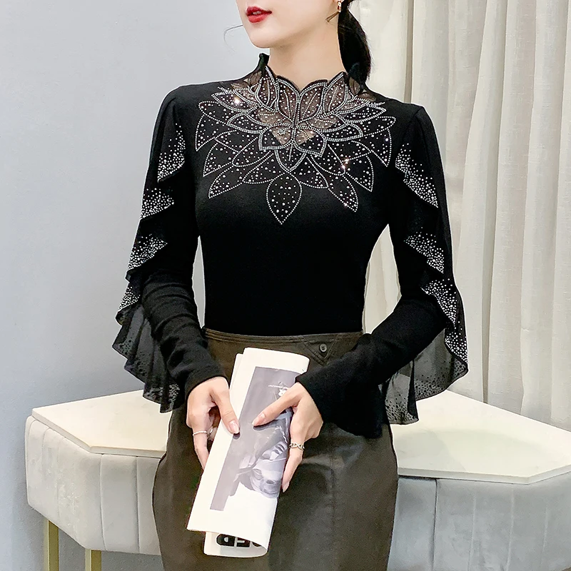 Winter Neue Damen Fleece Baumwolle Top Spitze Hohl-out, Strass Trim Slim Fit T-shirt Modische Langarm Bluse