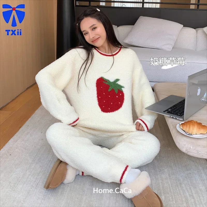 TXii Half flannel women's pajamas winter new strawberry soft and loose elastic warm home clothes can be worn as an outerwear set