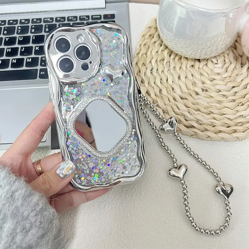 Luxury Sparkling pink sequin phone case suitable for 15 Pro max diamond square mirror iPhone 14 love carrying bracelet 13 12 11