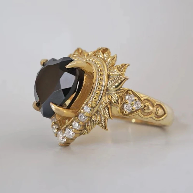 European and American new electroplating process inlaid black heart-shaped gemstone women's ring