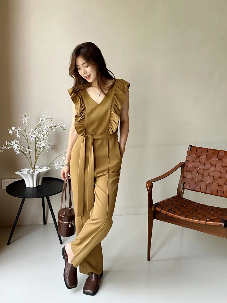 بدلة نسائية من الأسيتات بياقة على شكل V وخصر ضيق وتصميم طويل الساقين، أنيقة وعصرية للصيف مصنوعة من ألياف البوليستر