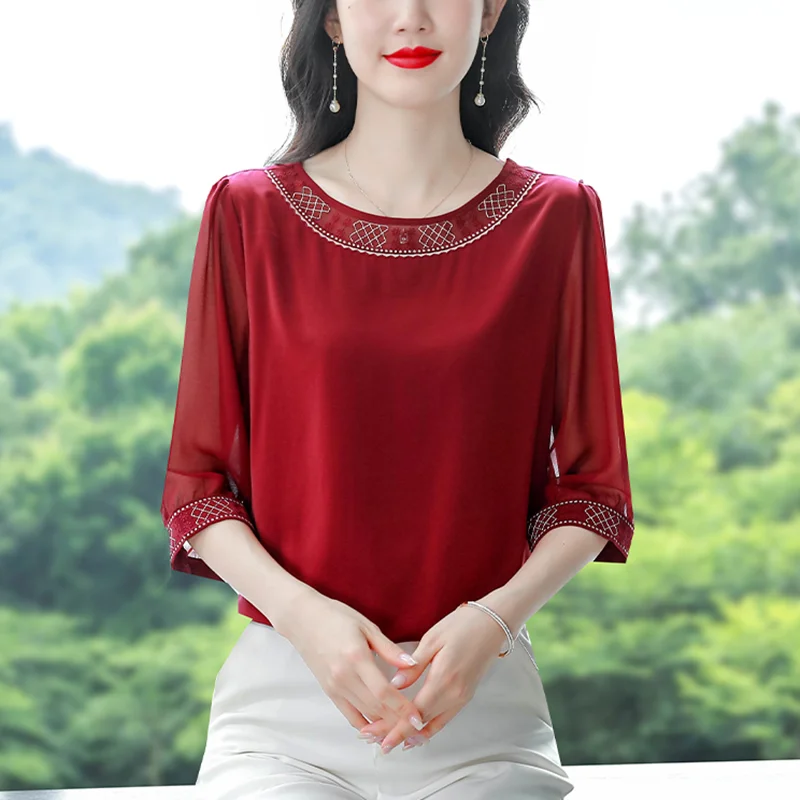 

Midlife Mommy Style Embroidered Chiffon Top Loose Fit Belly Covering Summer New Arrival Korean Fashion Women's Clothing