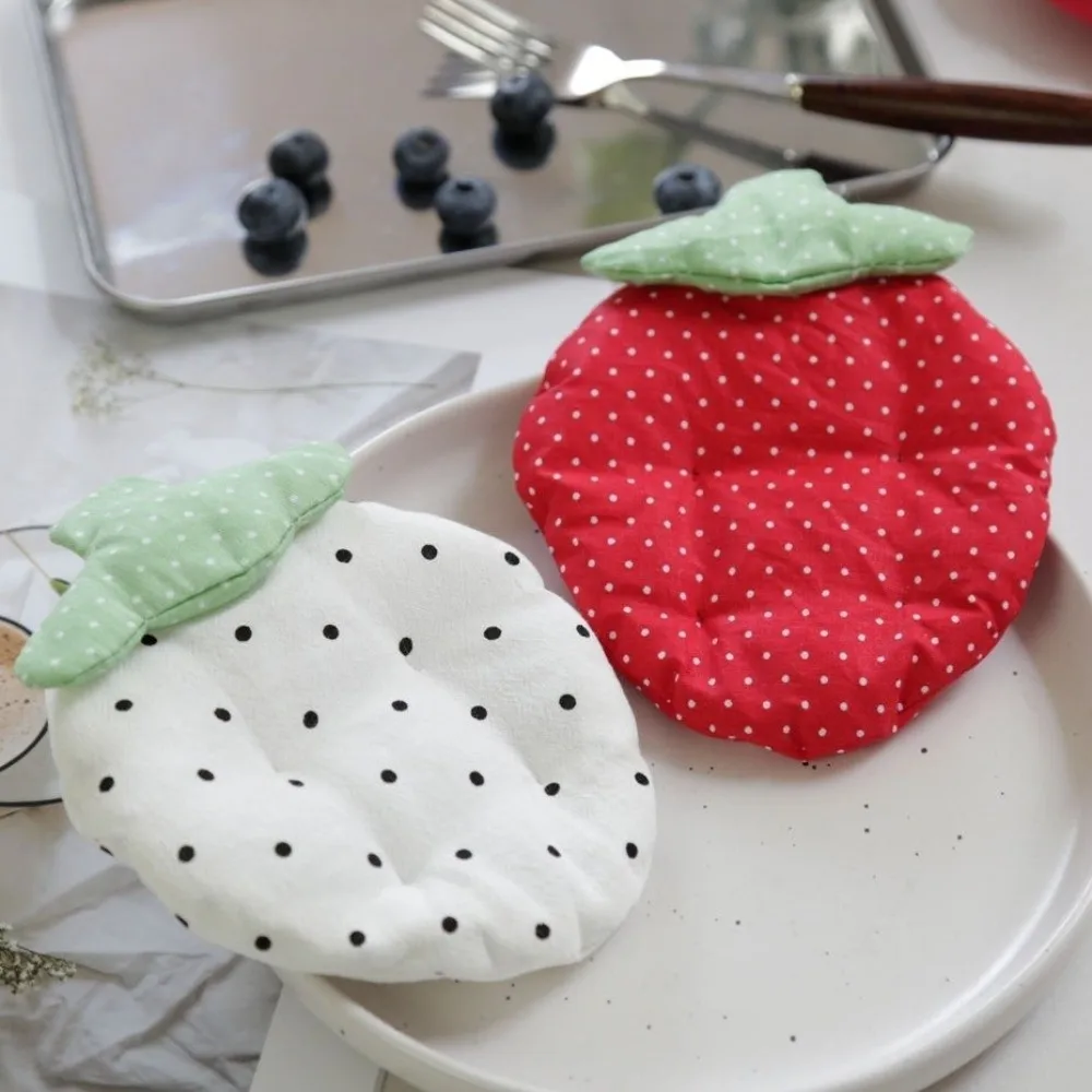 Polka Dot Strawberry Coaster Heat Resistant Korean-Style Heat-Insulating Coaster Washable Kawaii Anti-Scalding Mat