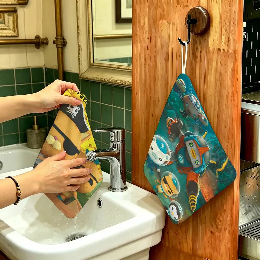 The O-Octonauts Polyester Cotton Hand Wiping Towel, Anti-shrink Hanging Kitchen Cloth for Household Cleaning