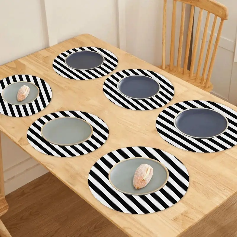 VIKAMA Black White Diagonal Striped Minimalist Round Placemats Heat Resistant Washable Non Slip Modern Kitchen Table Decor