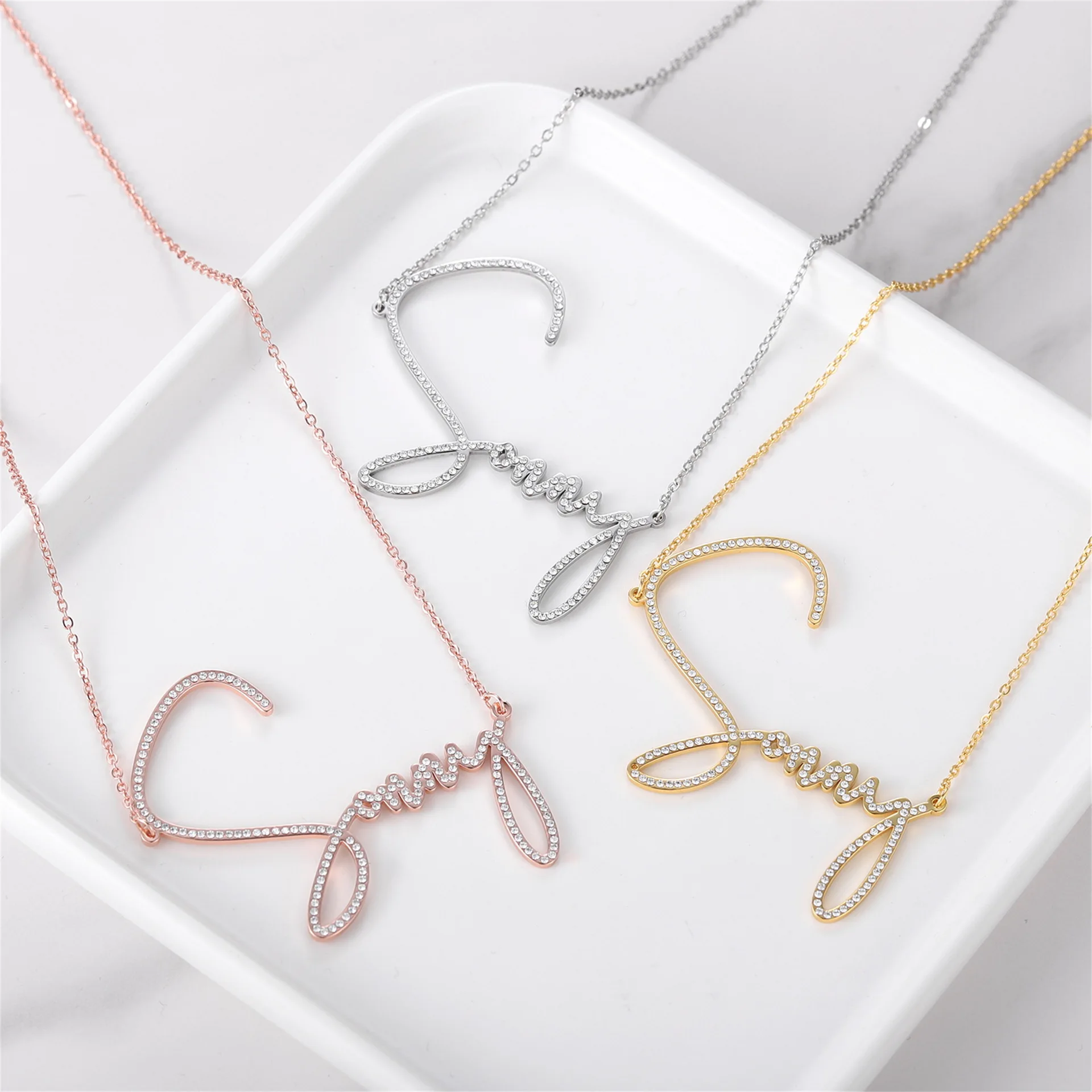 Custom Name Necklace Zirconia Initial Letters Necklaces Personalized Crystal Pendant Diamond Chain for Women Birthday’s Gift