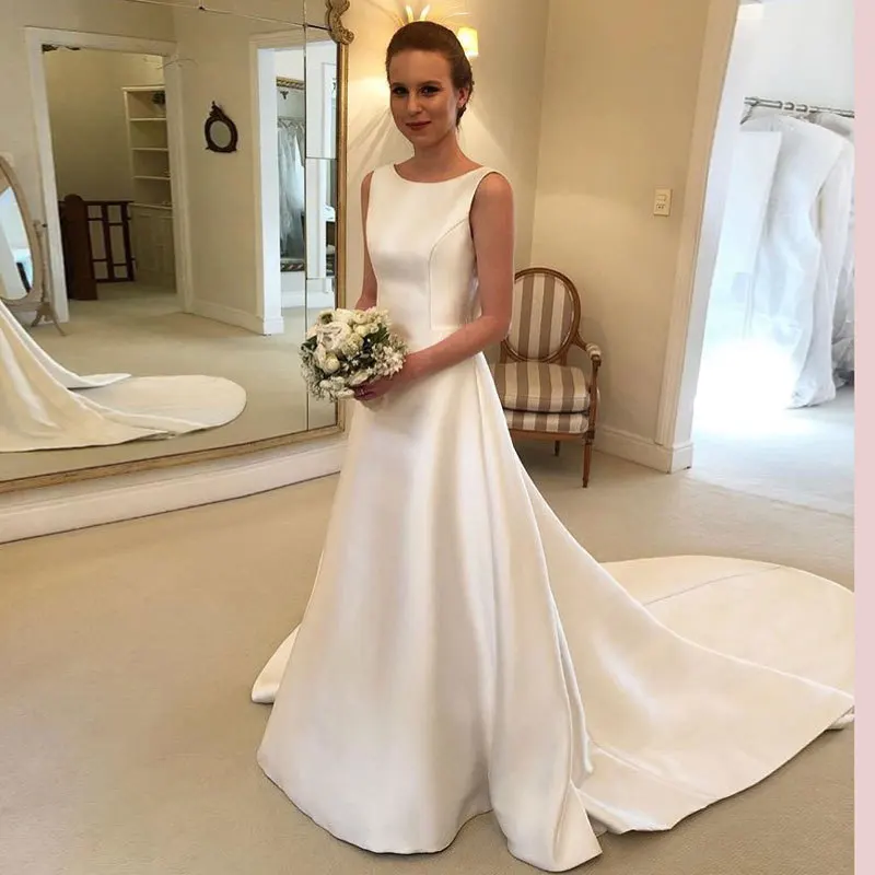 Customized A-Line Women Wedding Dresses Scoop Neck Back Bow Bridal Gowns Court Train Formal robe de mariée Vestido De Noiva
