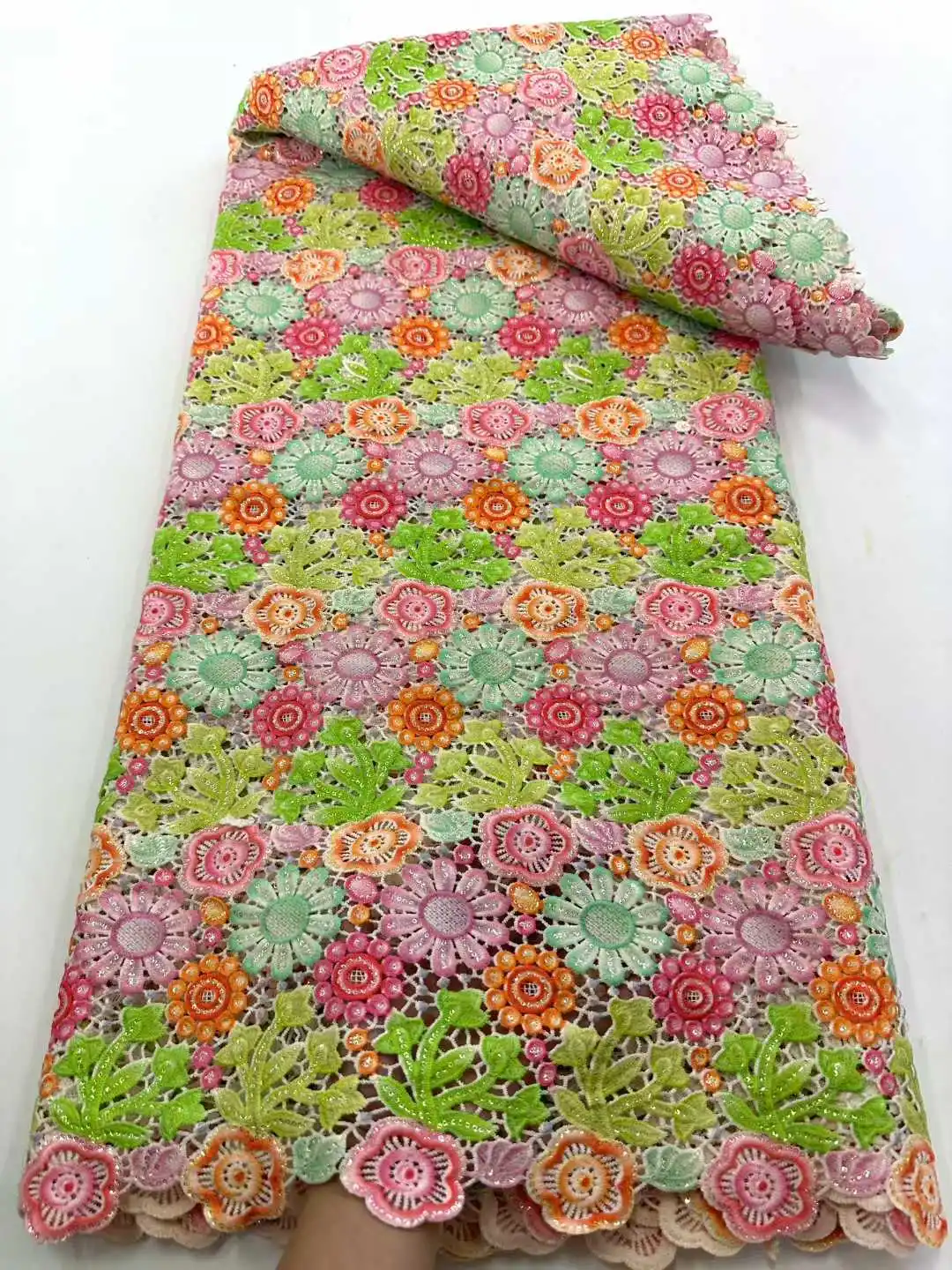 

Африканское гипюровое кружево 2026: высококачественное кружево из молочного шелка, французское и нигерийское кордовое кружево для вечерних платьев и шитья