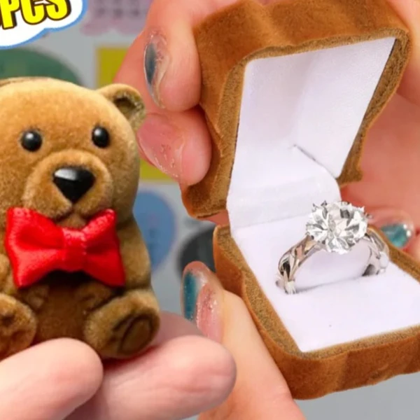 

10pcs Wholesale Cute Bear Flocking Jewelry Box Necklace Gift Box for Firend Couple DIY Jewelry Maker Creative Ring Case