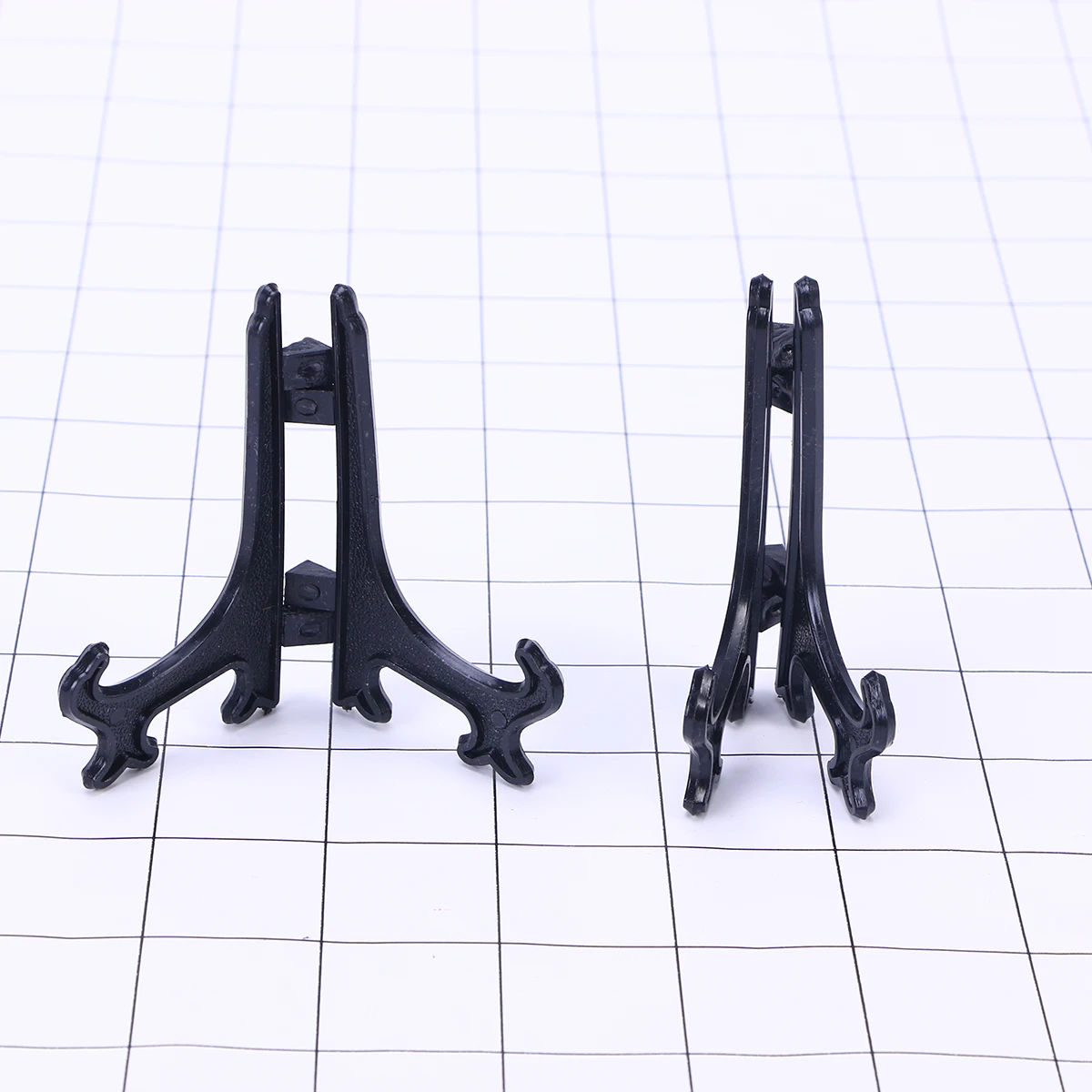 

12Pcs Portable Plate Display Stand Easel for Collectors Items Frames Photos Book Shelf Decoration Picture Pedestal Black