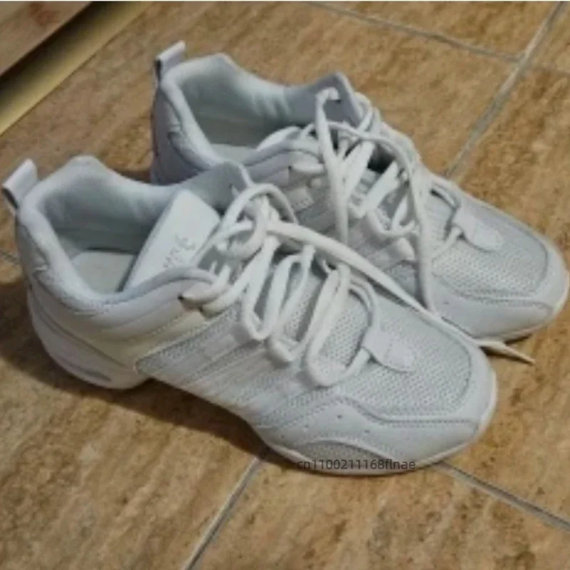 Damen-Tanzschuhe, weiche Sohle, rutschfest, atmungsaktives Mesh-Material, bequem, erhöhen die Körpergröße, quadratische Tanzschuhe für den Innen- und Außenbereich, modisch. – Detail 5