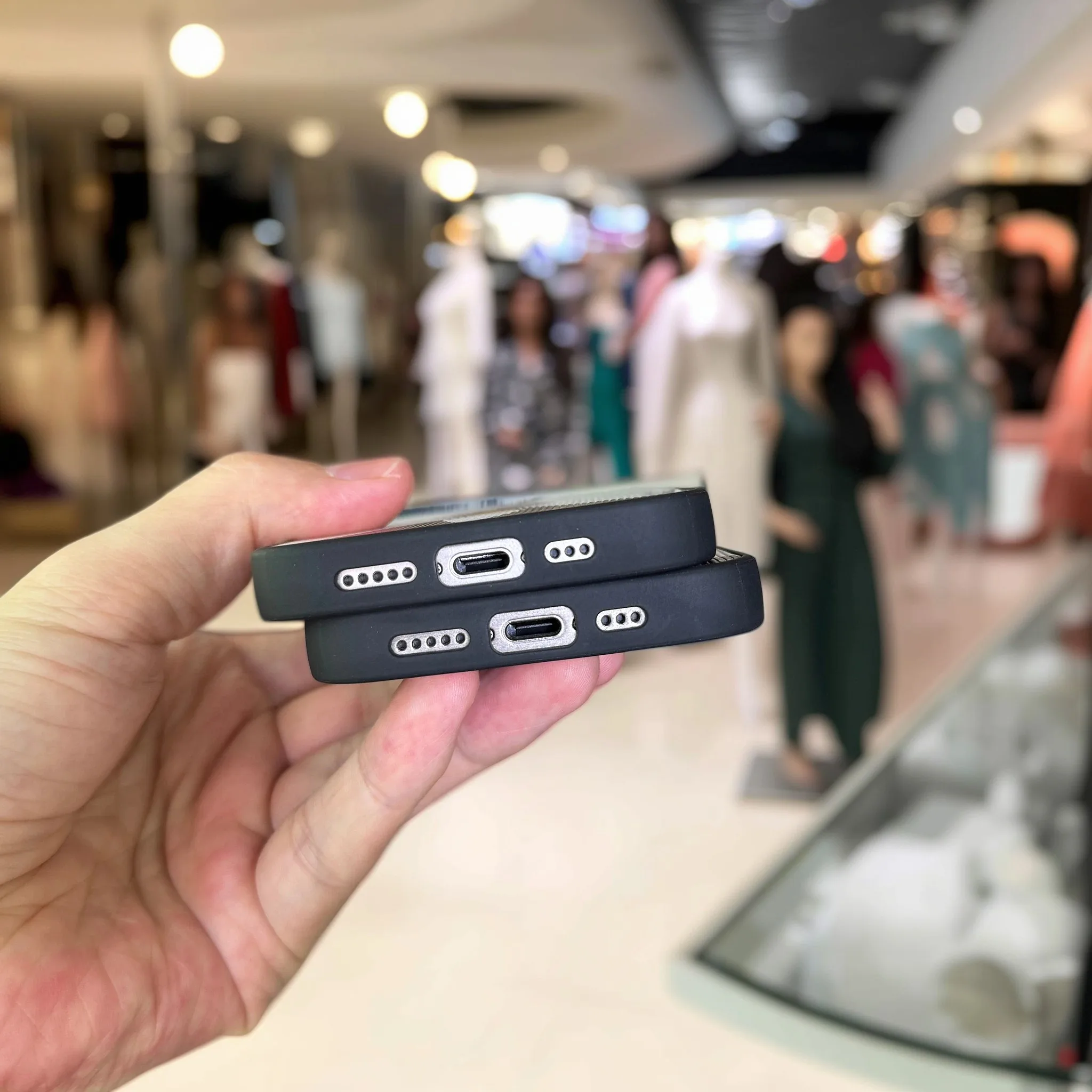 حافظة لهاتف آيفون 17 16 15 14 plus 13 12 11 pro max غطاء فاخر فوندا موضة زوجين حافظات جلدية carcasa