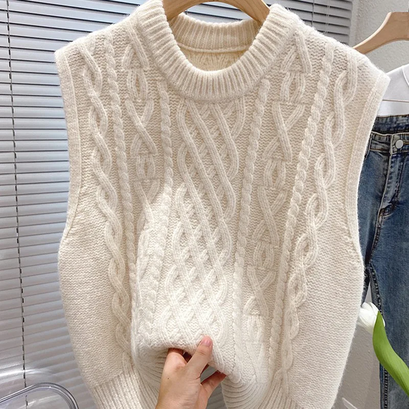 Women Cable Knit Sweater Vest Round Neck Sleeveless Pullover Casual Knitwear
