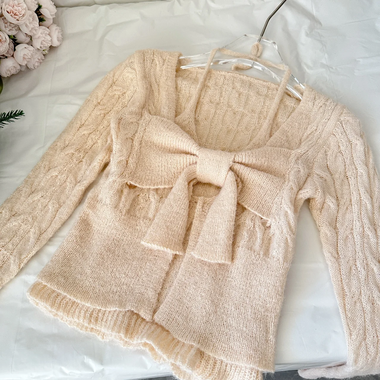 Women's Spring Autumn Long Sleeve Fake Two Pieces Bow Slim Sweater Lady Sweet Solid Color Pullover Halter Neck Short Jumper Top