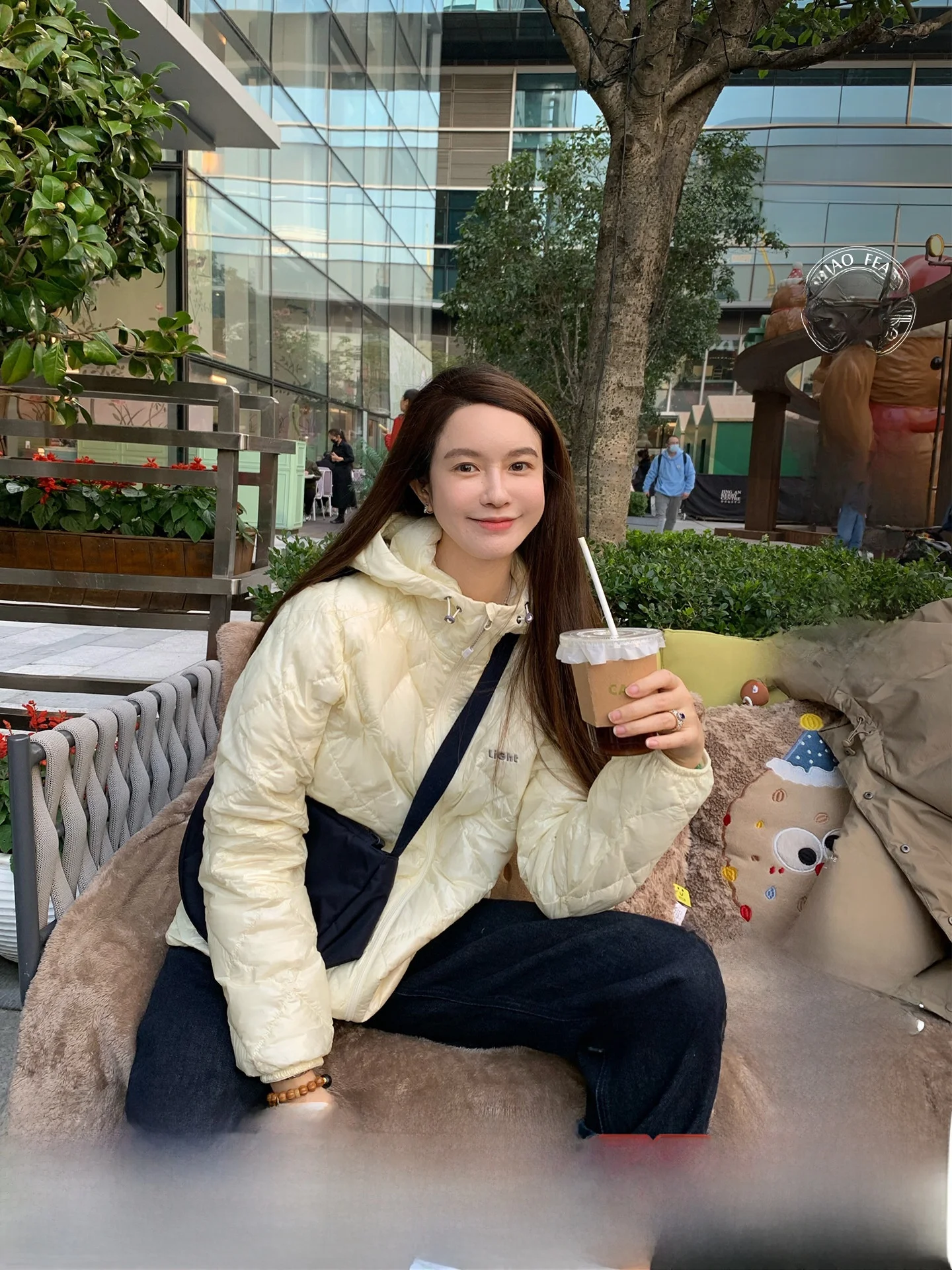 

Skin-Friendly Goose down Jaet Double Layer Fabric 0D Lightweight Warmth Nylon Hooded Zipper Closure Regular Fit for Women