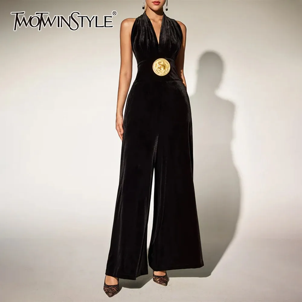 

TWOTWINSTYLE Black Spliced Metal Buckle Chic Jumpsuit Female Halter Sleeveless Sexy Elegant Women's Jumpsuits Summer New Fashion