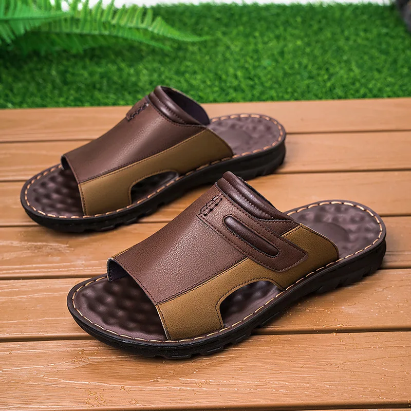 Summer New Shoes for Men Leather Slippers Street Fashion Casual Slides Soft Beach Shoes