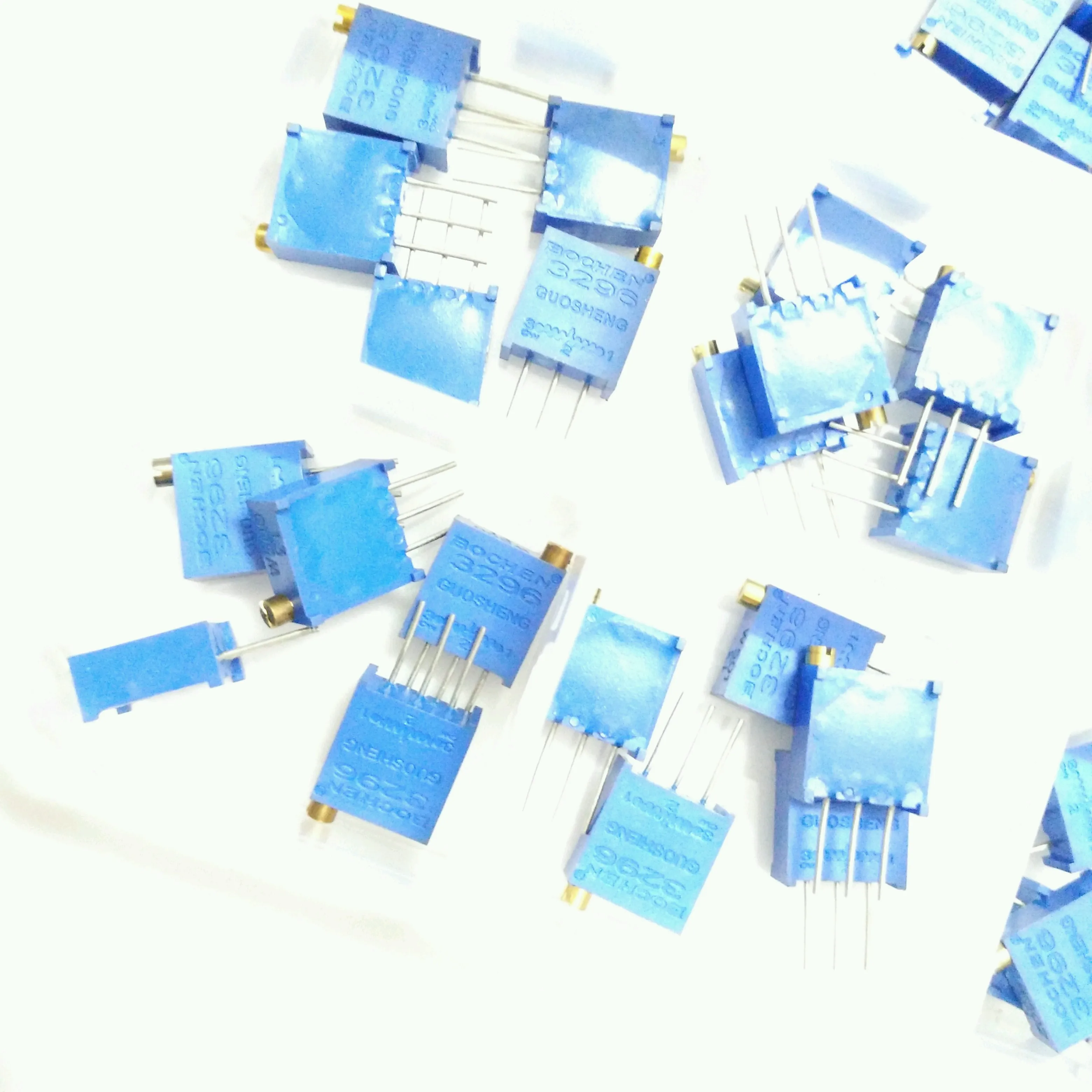 75 шт., регулируемый потенциометр 101 R (500)-504 K ()