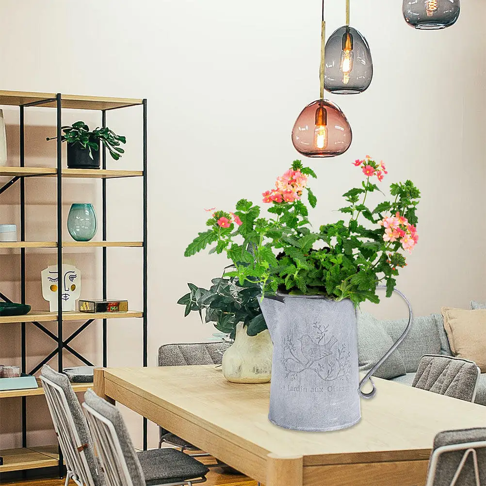 

2Pcs Iron Flower Bucket Vintage Style Planter with Handle for Dried Flowers Home Decor Living Room Bedroom Kitchen Garden Floral