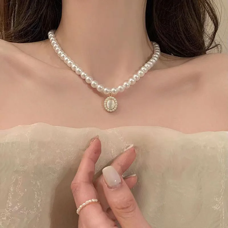 Koreański naszyjnik choker z imitacji pereł, grube łańcuszki z zawieszką, modny naszyjnik choker dla kobiet, biżuteria na prezent 2024
