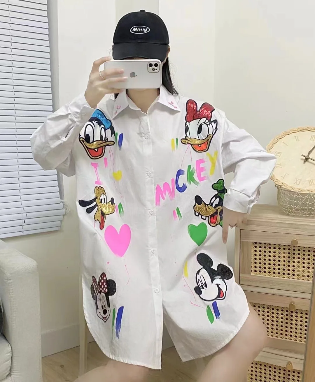 Cartoon Printed Sequined Graffiti Shirt for Women 2024 Spring and Summer New Mid-Length Loose Long Sleeve Black Shirts Female