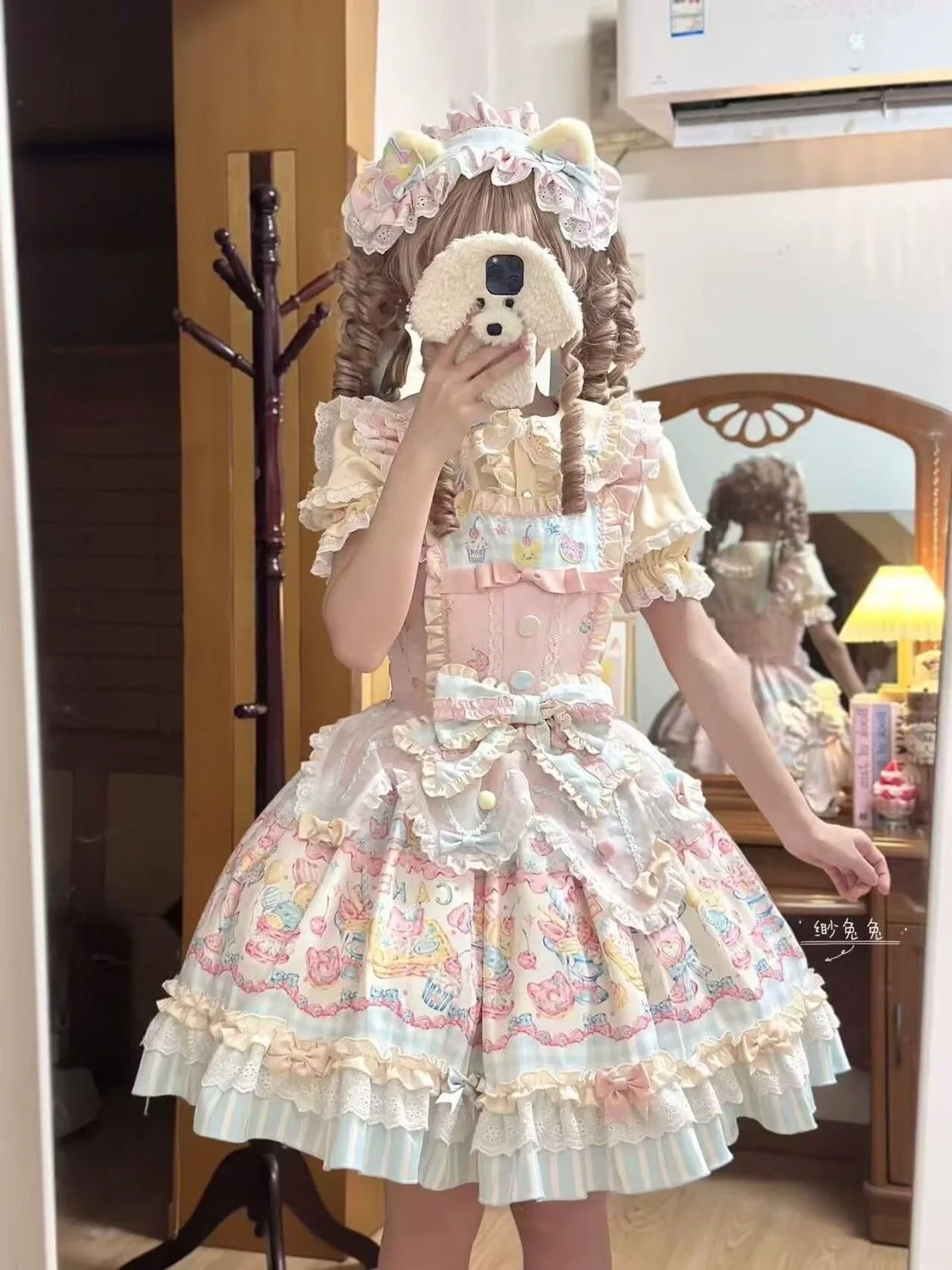 cute pink wedding dresses Ball Gown V Neck Tulle Lace TN246 US14 / White Spring Preview Vintage Floral Ivory Lace and embellishments Beden:44