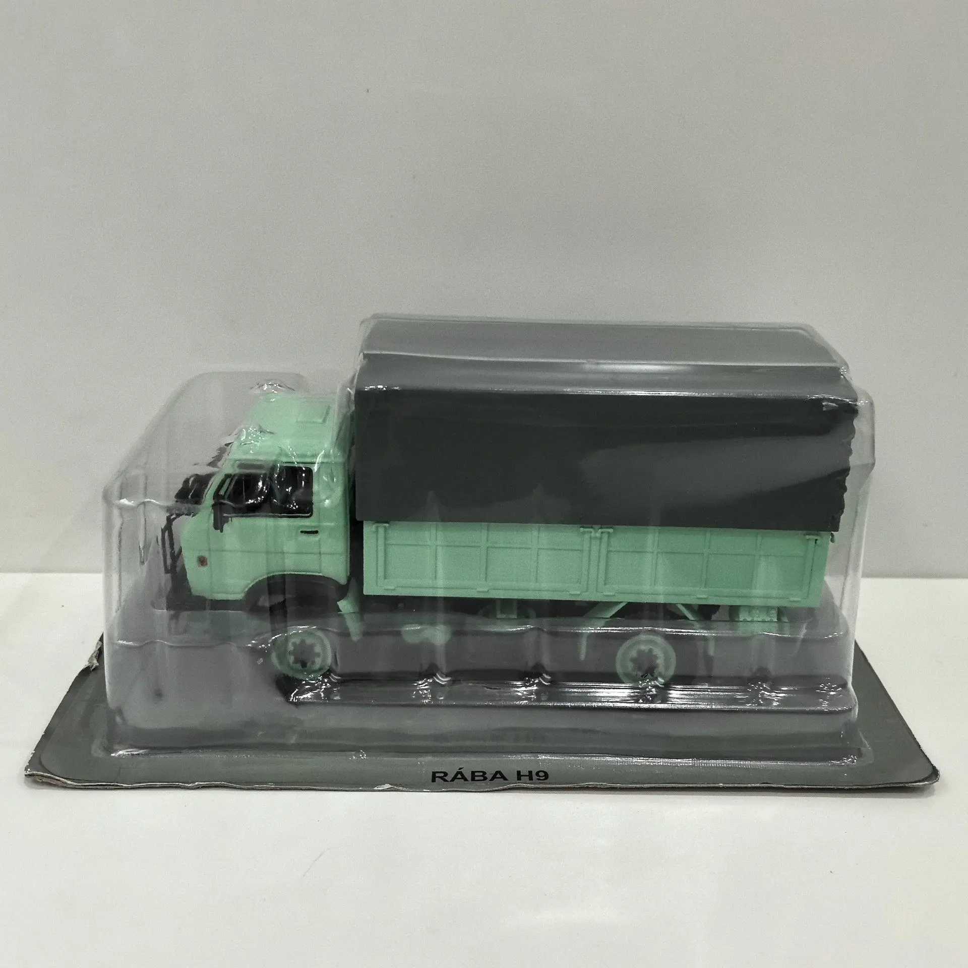 

Diecast IXO 1/43 Scale RABA H9 Truck Front Alloy Cargo Box Plastic X5 Alloy Car Model