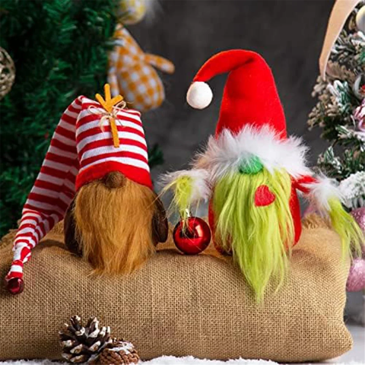 Christmas Gnomes Decorations 2-Pack Handmade Plush Gnomes Scandinavian Santa Elf Christmas Table Tiered Tray Ornament