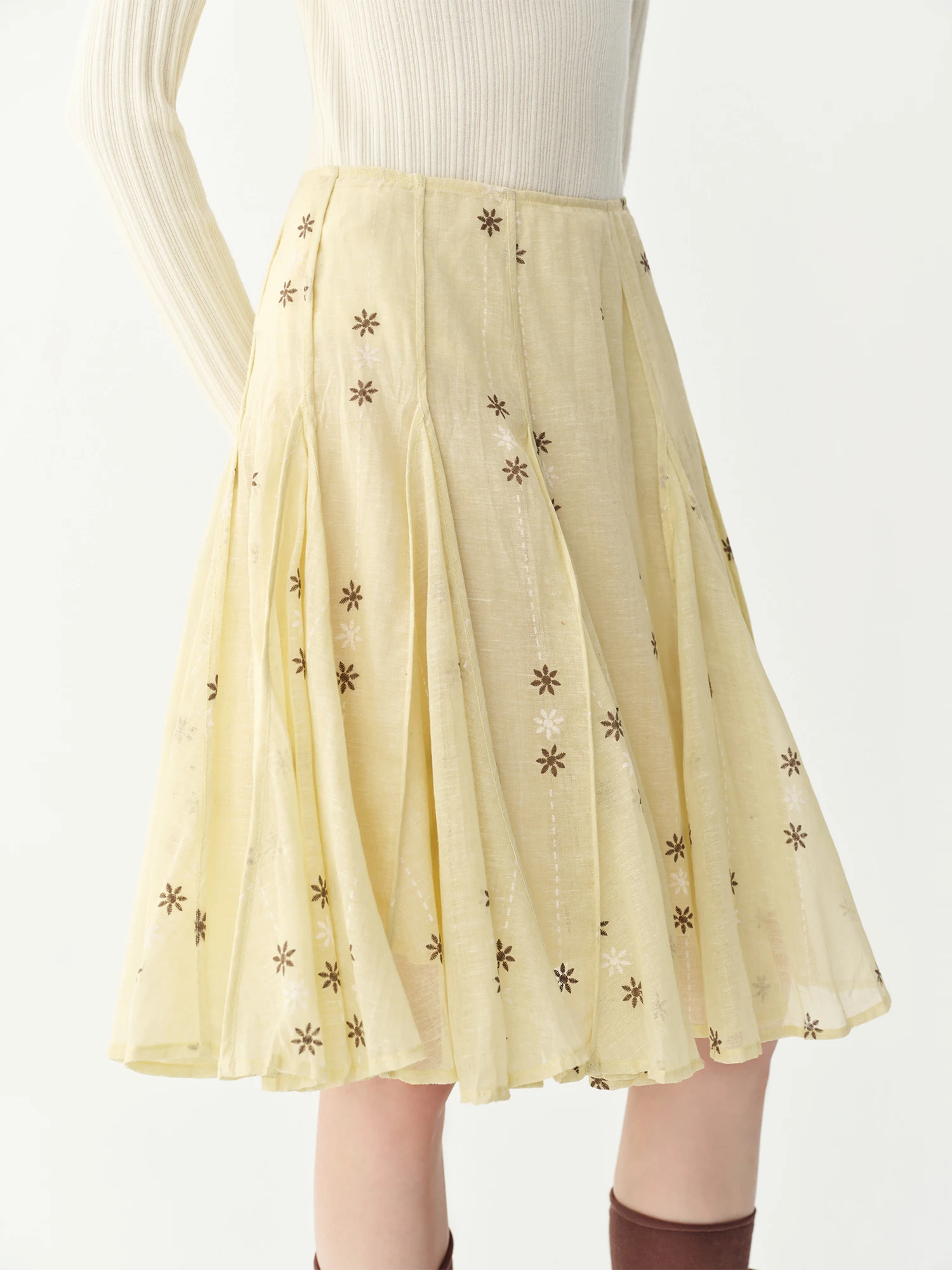 FSLE Floral Embroidery Artistic Mori Girl Style Midi Skirt Women's Winter 2026 New Style A-line High Waist Skirt Yellow